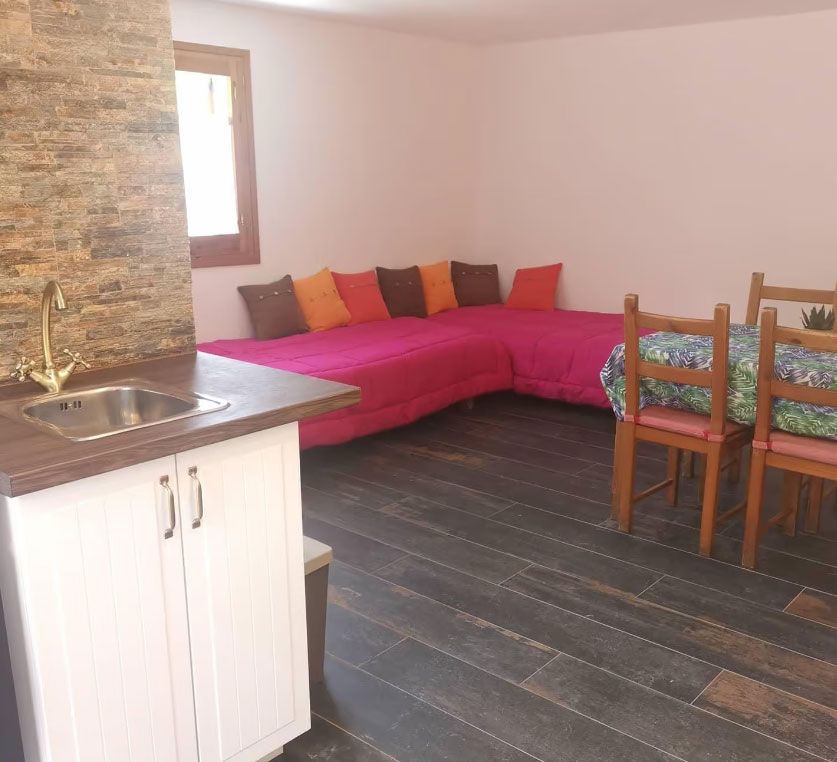 casesrurals's tweet photo. Us presentem El Nou Can Peric. És una casa situada al mig del bosc i distribuida amb 3 apartaments.
🏡 Capacitat de 6 + 6 + 4 persones.
👉 Comarca del Ripollès

#casesrurals #turismerural #barcelona #turismorural #casasrurales #elnoucanperic #ripolles #ig_catalonia https://t.co/Ed534TD7MF
