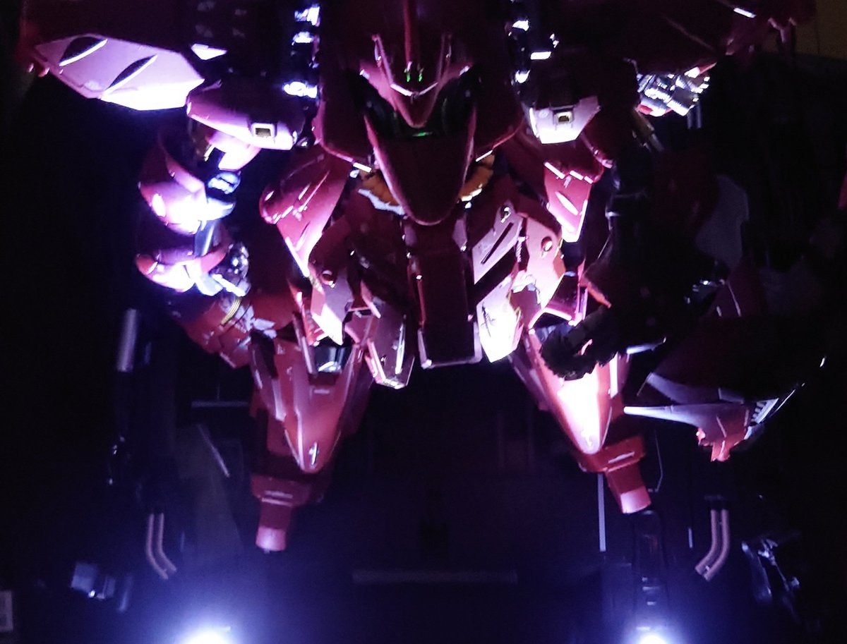 シャアの反乱から12年!
閃光のハサウェイ観ます(*'ω`*) 