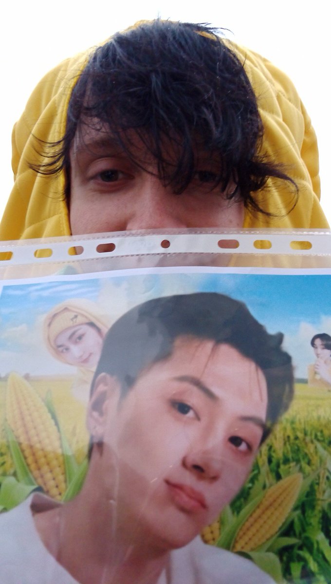 Spukiduki's tweet photo. @ksnwcherry @ENHYPEN_members @ENHYPEN Love you guus ✨ https://t.co/0XnjzwhhxK