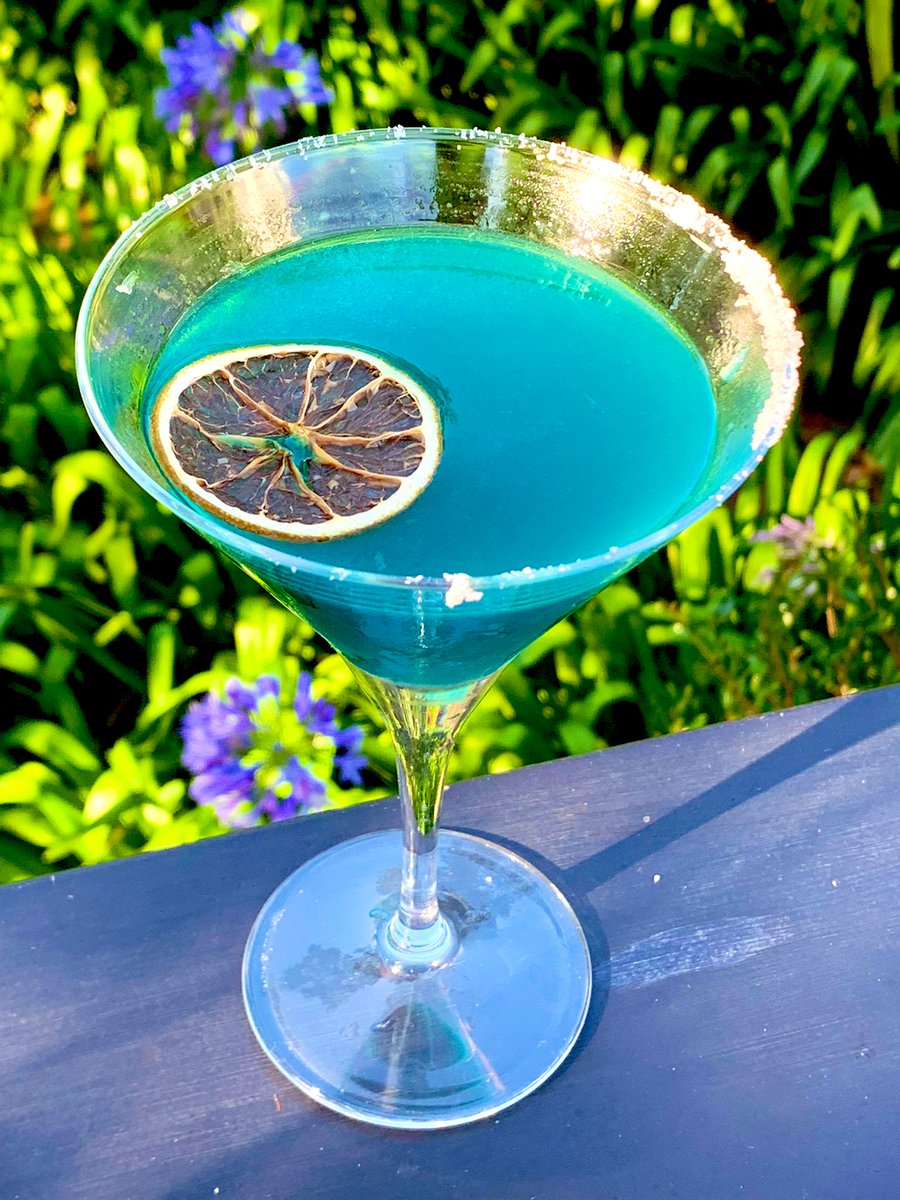 amethon's tweet image. I tried out one of my #chatGTP cocktails today. Very citrous and tart, and also very enjoyable. As far  as the photo, I think #stablediffusion did a better job than I did. amethon.github.io/www/cocktails/…