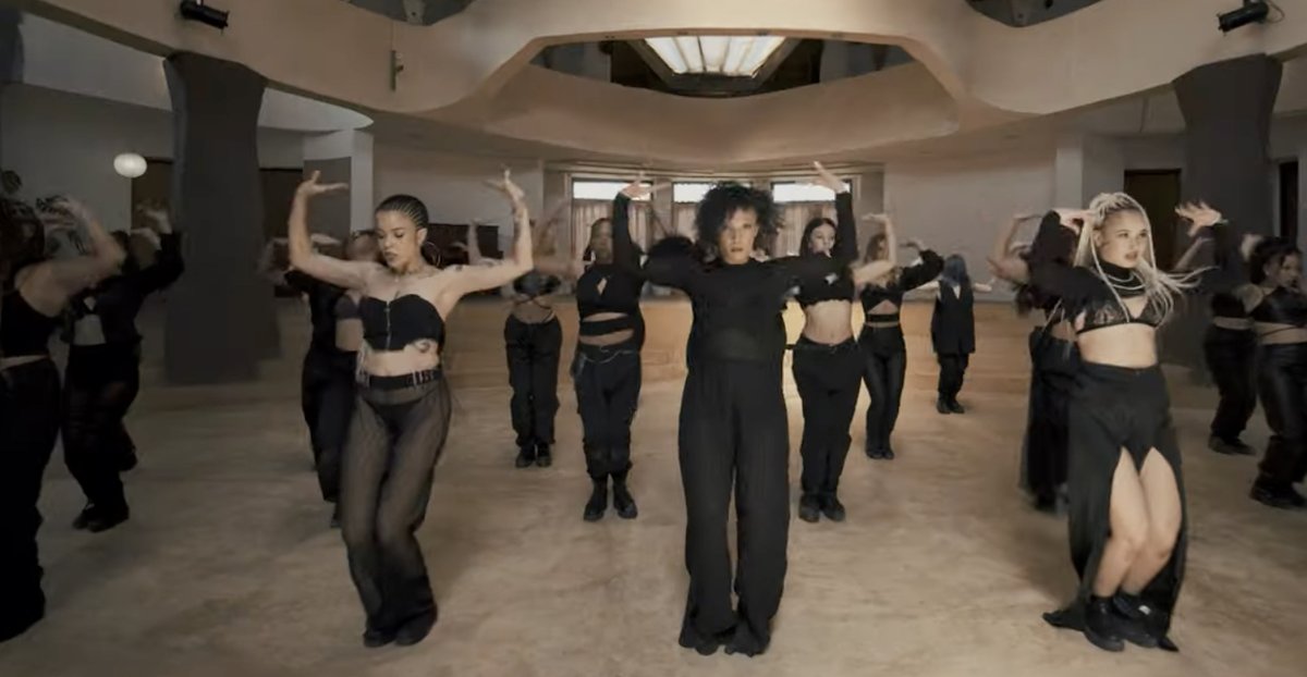 Watch: Rudi Smit is Back With a New HOT Dance Routine! - goodthingsguy.com/uncategorized/…