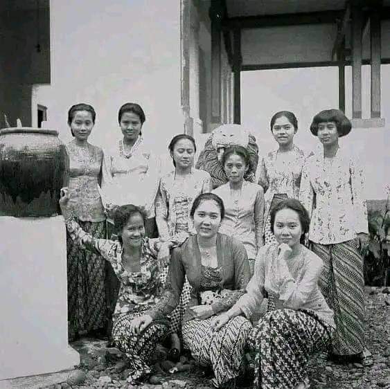 Tita83079013's tweet photo. Jangan sebut kami kafir ! https://t.co/lmtbom0nM6