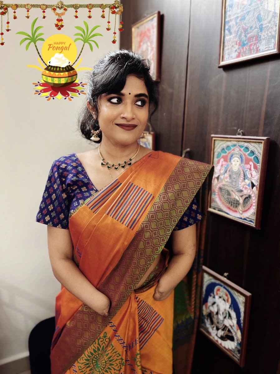 MalvikaIyer's tweet photo. Let’s express our gratitude to all that makes our life beautiful 🌞 🌾 💧🐄 on this festival of harvest and pray that it brings along with it everything we deserve. 🙏🏼

#Pongal vazhuthukkal 
#MakaraSankranti #मकर_संक्रांति ☀️ https://t.co/0EIq4W3mef