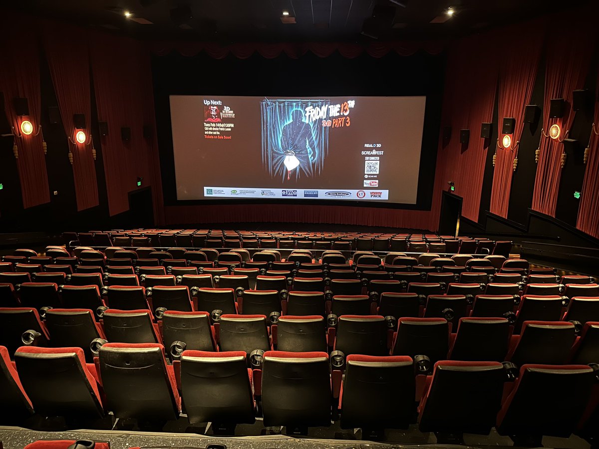 TheBabeluck's tweet photo. #LastNight! What an amazing night!
1st #FearsAndBeers of the year and @screamfest packed up the @ChineseTheatres room!

Even the #bartenders ran out of ingredients for the special #cocktails.
#FridayThe13th part3 in 3D was a dream come true.
#2023goals 
#HorrorFam 
#CrystalLake https://t.co/ejINptJyqv