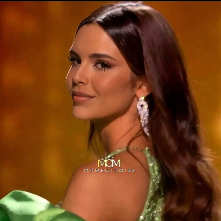 edwiiin111's tweet photo. 🚨| Venezuela se consagra con el país con más robo en toda la historia de Miss Universo.

#MissUniverse2022 
Miss Universo 2022
#MissUniverse https://t.co/RBe2lWlPPd