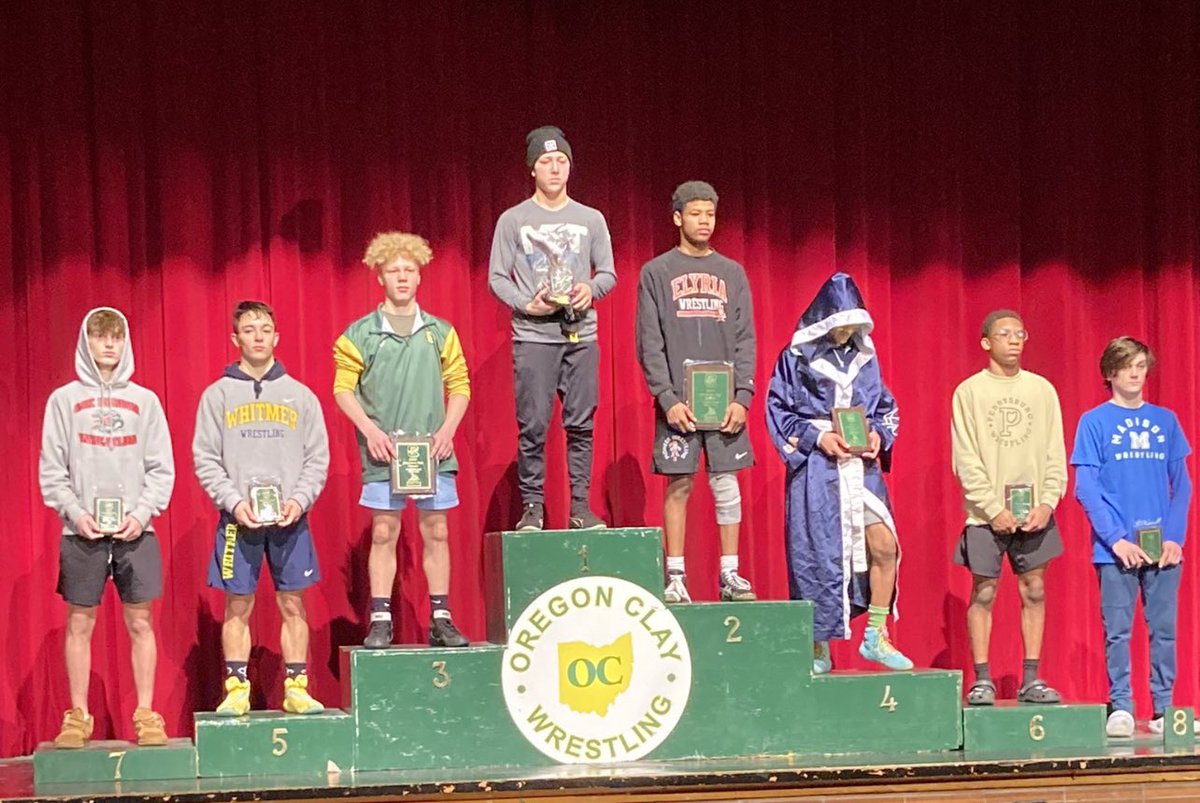 zzsmiller's tweet photo. #MyGuy #BodeeMiller 7th for @OakHarWrestling @OHRockets at the #MaumeeBayClassic https://t.co/eoOCm63eG5
