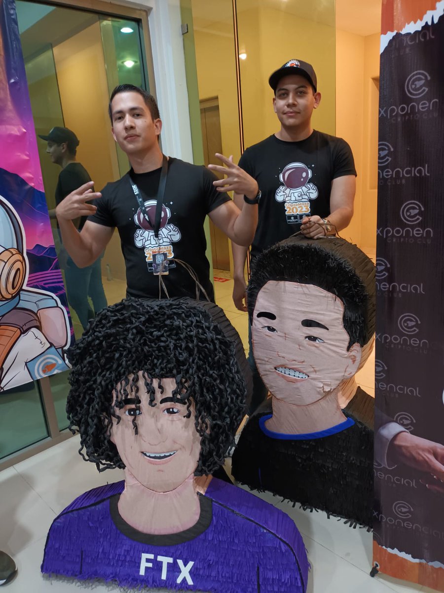 ExponencialCC's tweet photo. Concluyendo con ponencias, vamos a la fiesta 🔥 #CriptoMaza2023 🌴 https://t.co/YLzMzGdXZ0