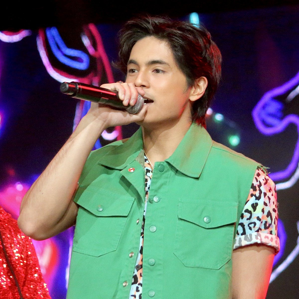 Hello there boys 😍

#AllOutSundays 
#AOSPopOff