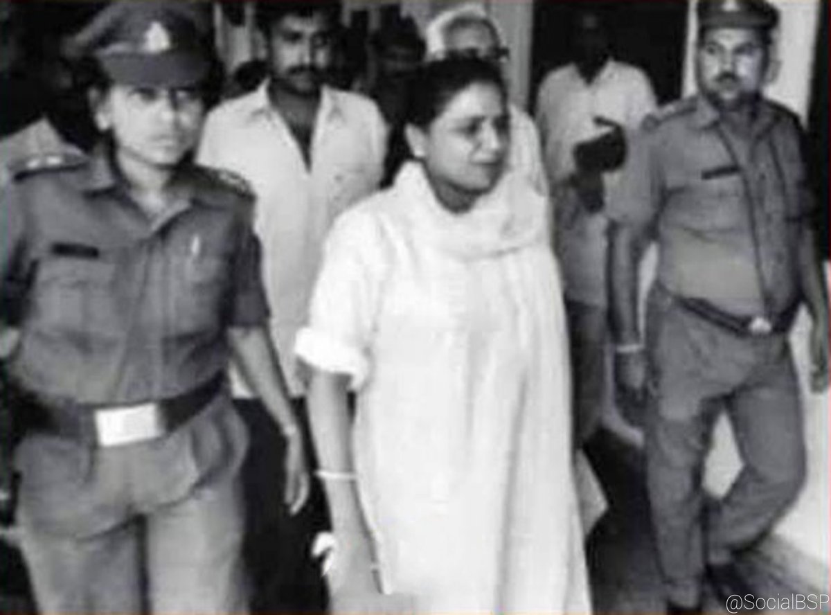 President Bahujan Samaj Party , Ex Chief Minister Uttarpradesh, Social Reformer , I Wish Behen Mayawati ji a Very Happy Birthday on her 67th Birthday .

#HappyBirthdayIronLady