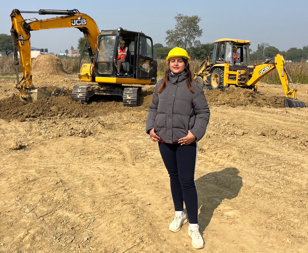 SEEP_Programme's tweet image. Kundan Sharma, Principal-CPS OTC, has been driving the @UKinNepal SEP-@MawSkills Academy partnership in Nepalgunj. Read about how women like her are making their mark in non-traditional fields by taking on lead roles &amp;amp; displaying entrepreneurial acumen: shorturl.at/klrP0