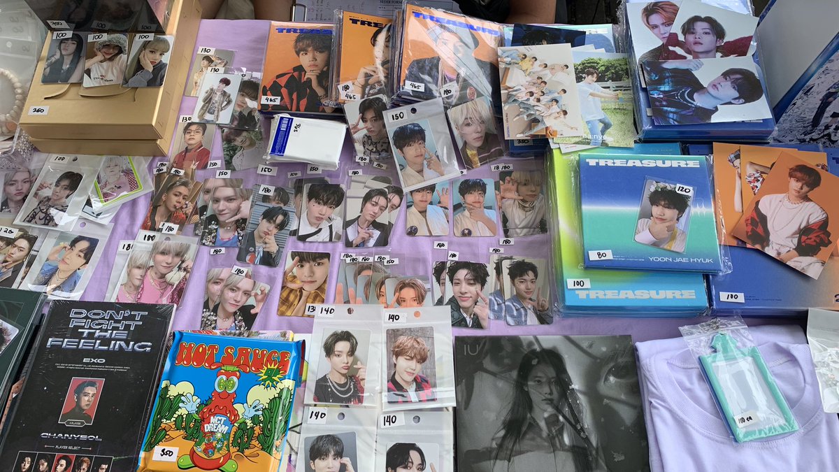 1seouldvo's tweet photo. Hello Davao Teumes/Kpop Stans! visit us here @SMLanangPremier for @makeitliveasia Hallyu Market 2023 ♥️ See you guys! https://t.co/X2PPR1Oyea