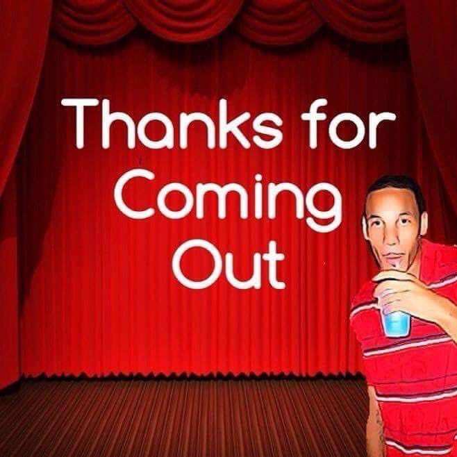 K_wat627's tweet photo. And to them bum ass chargers!!! #Thanksforcomingout #HomeForTheHolidays 😂😂😂😂 https://t.co/w7IOmUzijU