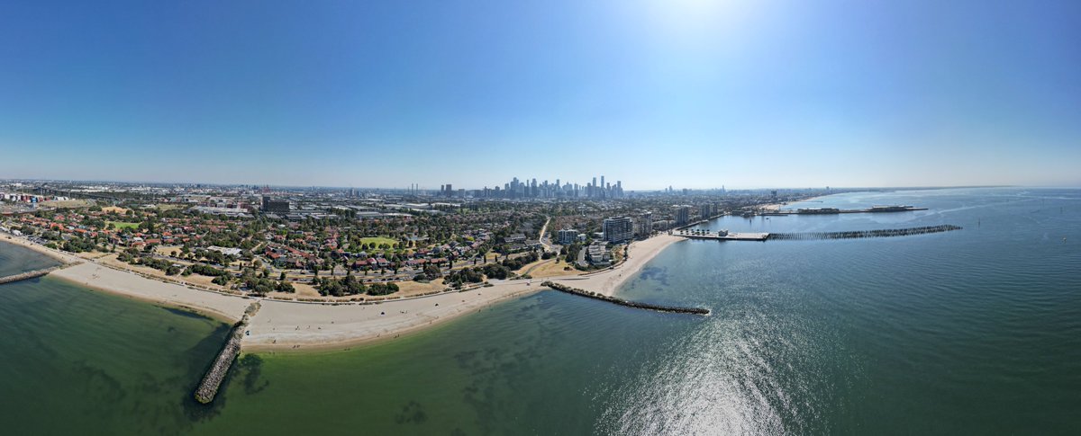 wanderingchina's tweet photo. #Comingupforair // Port Melbourne from above. 150123 https://t.co/e4hriw0WPC