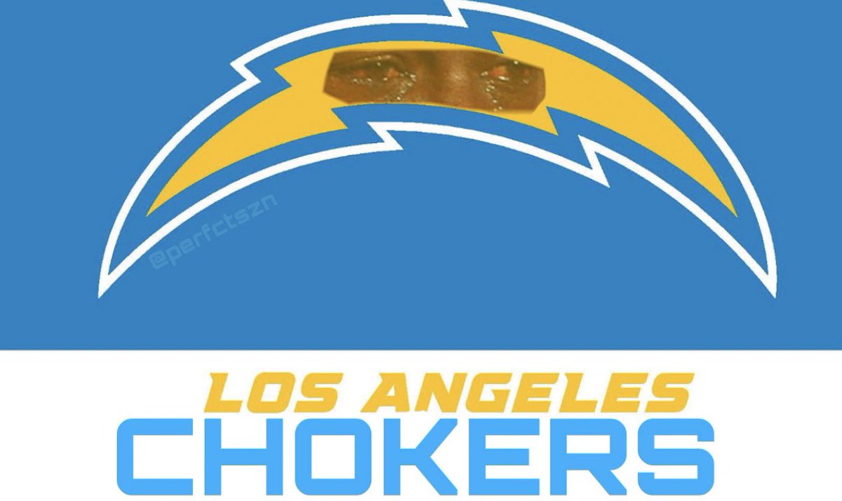 Y’all know I had to…😂😂  #LACvsJAX #PlayoffsNFL #LACHARGERS #BOLTUP