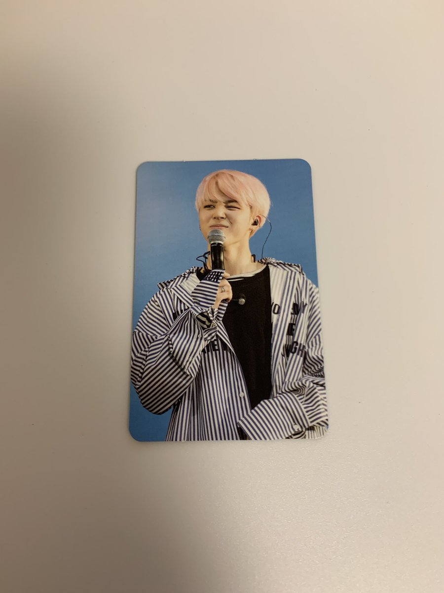 bighit__1013's tweet photo. BTS トレカ ミニフォト 買取 交換

求 現金 (ゆうちょ，現金書留)
譲 画像物

ラクマ可能(手数料+送料)
#BTS交換 #BTS買取 #BTS譲渡 https://t.co/Z4Dv6NIaHy