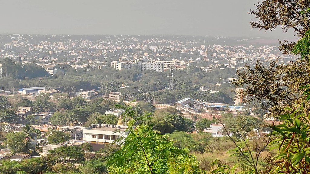 Namma_HD's tweet photo. Nruptunga Betta ⛰️ ನೃಪತುಂಗ ಬೆಟ್ಟ
Hill Station of Hubballi-Dharwad 😍
ನಮ್ಮ ಹುಬ್ಬಳ್ಳಿ-ಧಾರವಾಡ ದ 🏞️ ಗಿರಿಧಾಮ
#Hubballi #Dharwad
#Nruptunga #Betta
#PlaceofInterest
#PicnicSpot
@Tourism_HD
@IndexKarnataka
@karnatakacom
@tourismgoi
@karnatakatravel
@kstdc
@KarnatakaWorld https://t.co/1QL459TsQg