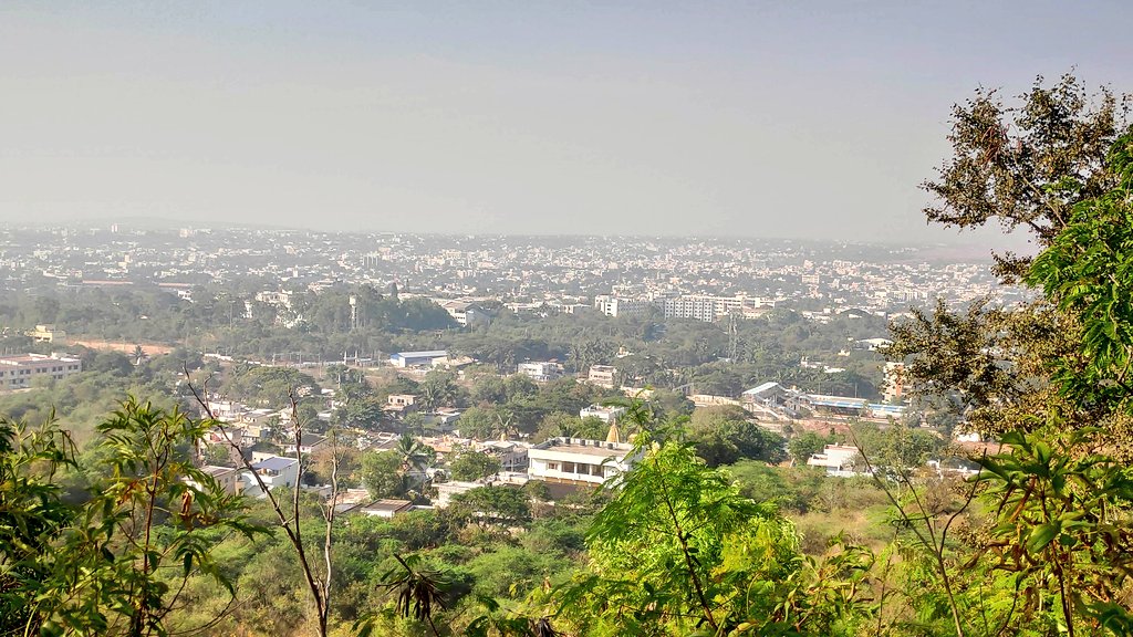Namma_HD's tweet photo. Nruptunga Betta ⛰️ ನೃಪತುಂಗ ಬೆಟ್ಟ
Hill Station of Hubballi-Dharwad 😍
ನಮ್ಮ ಹುಬ್ಬಳ್ಳಿ-ಧಾರವಾಡ ದ 🏞️ ಗಿರಿಧಾಮ
#Hubballi #Dharwad
#Nruptunga #Betta
#PlaceofInterest
#PicnicSpot
@Tourism_HD
@IndexKarnataka
@karnatakacom
@tourismgoi
@karnatakatravel
@kstdc
@KarnatakaWorld https://t.co/1QL459TsQg