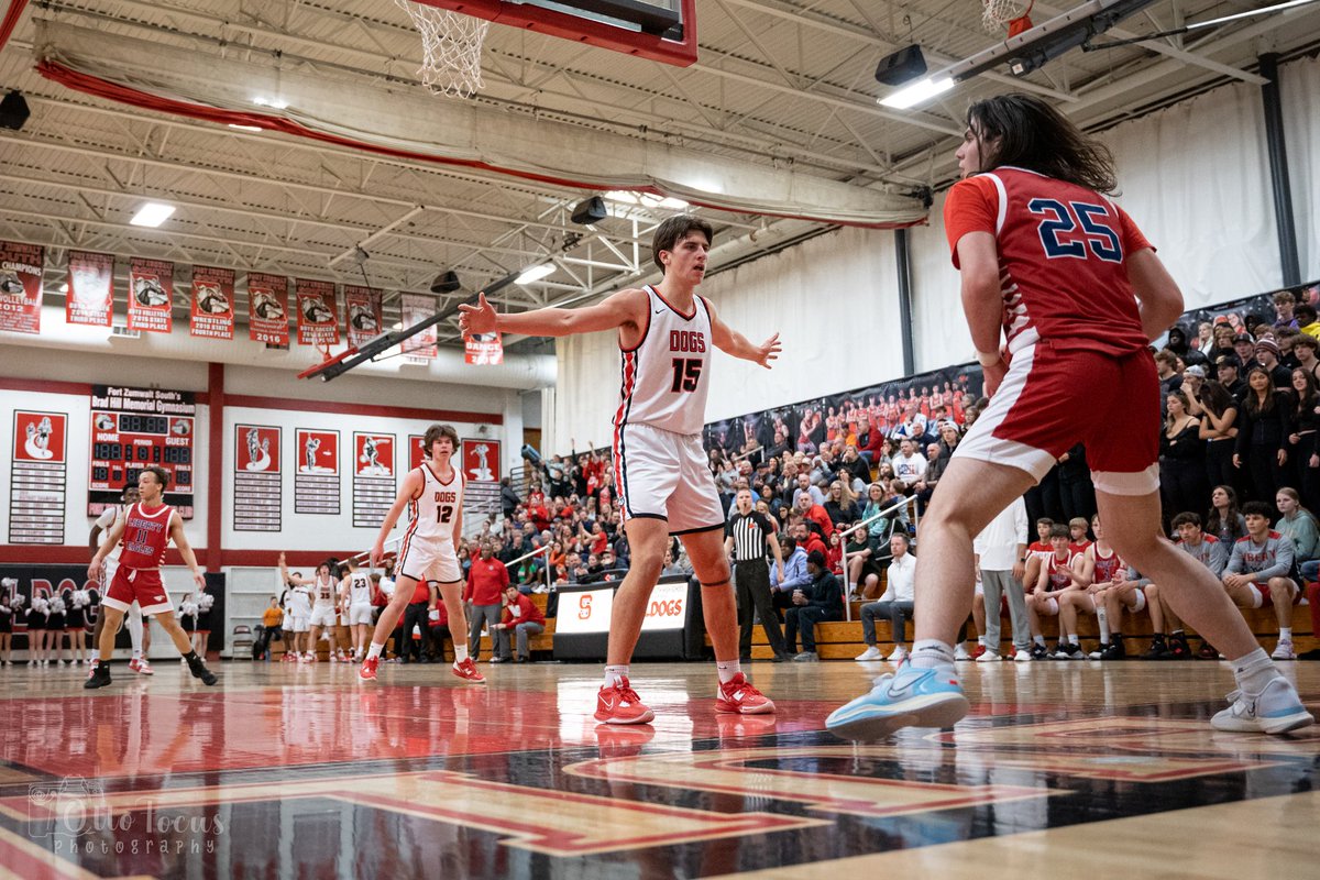 aotto411's tweet photo. Amazing win! FZS Varsity BB vs. Liberty 1-13-2023

#fzshoops #passion #teamwork #shoothoops #bulldogs #allout #win #fzs #intense #collaboration #success #fullcourtpress

Link to all photos
👇👇
https://t.co/oUlkO7S8qQ

Click on the Bulldog for all FZS galleries. https://t.co/cyoufJDfdD