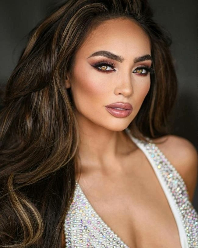 Congratulations #MissUniverse 2023! Miss USA🇺🇸, R’Bonney Gabriel Who Happens To Be Filipino American!😁🇵🇭 #PinoyPride #FilAM @misstxusa

#MissTexas #Filipino #Beautiful #Exotic #Pinay #Pinoy