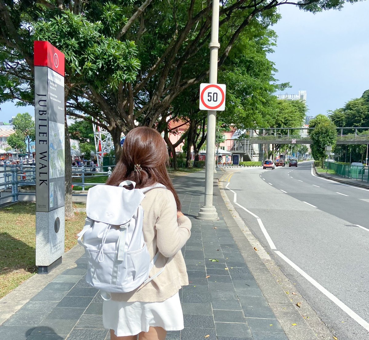 itfeelword's tweet image. ใครกำลังหากระเป๋าเป้ดีๆ ทนๆซักใบแนะนำกระเป๋าของ Mah เลย ใช้มาเป็นปีสภาพยังดีเหมือนเพิ่งซื้อมาใหม่ แถมความมินิมอลนี้คือแมชง่ายเข้ากับ everyday look อะ ใส่ของได้เยอะด้วย🎒🤍