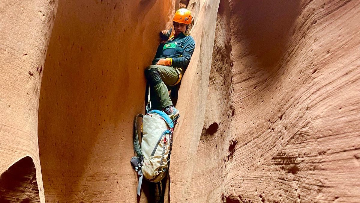 North_Wash's tweet photo. Out and about in the Hogs at North Wash canyons yesterday. The slots were beautifully carved, had tighter squeezes, and magnificent chambers as well as awesome weather. Anytime is a good time for canyoneering (except during storms).  #canyoneeringadventure https://t.co/tGNiFKhnyJ