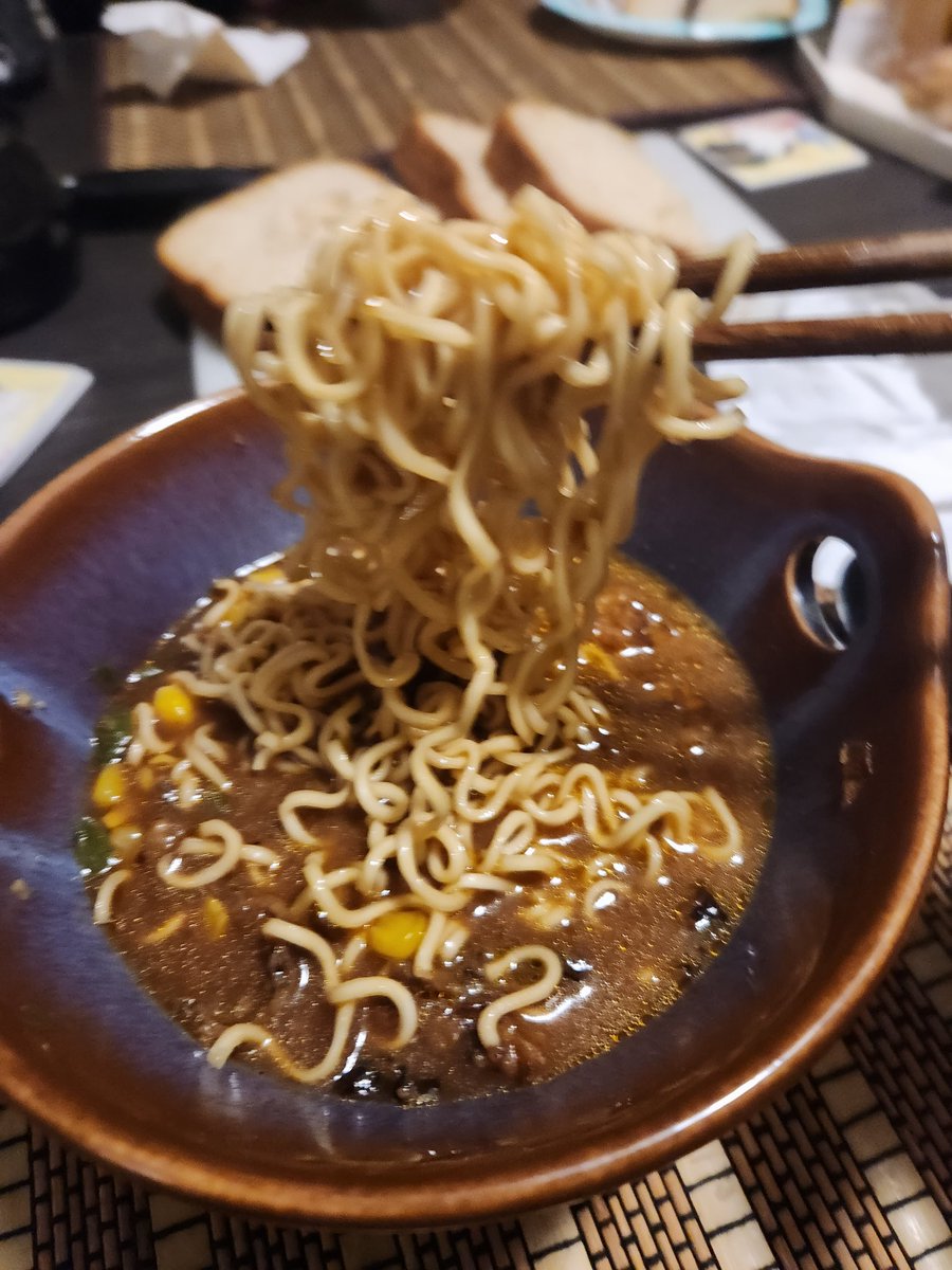 LoudMouth_LaVal's tweet photo. Pork Katsu Shoyu Ramen w/peanut sauce, corn with chilies, and deep fried onion. Broth was a homemade spicy vegetable broth, shoyu tare, and chili oil.
#Ramen #povertychef #Food https://t.co/ODzVawzd3k