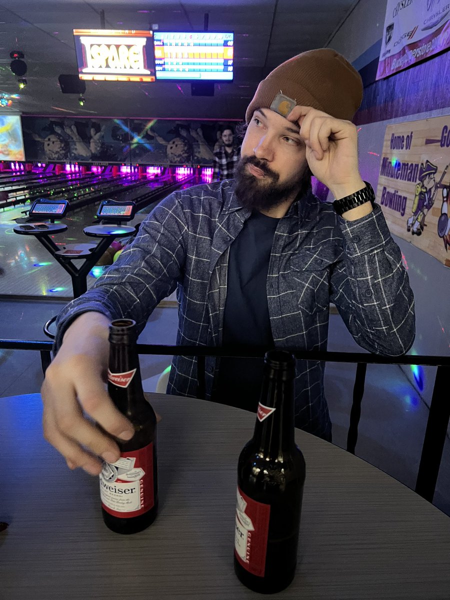 devynpaiige's tweet photo. 🎳🤍 https://t.co/EZ41xhFYiZ