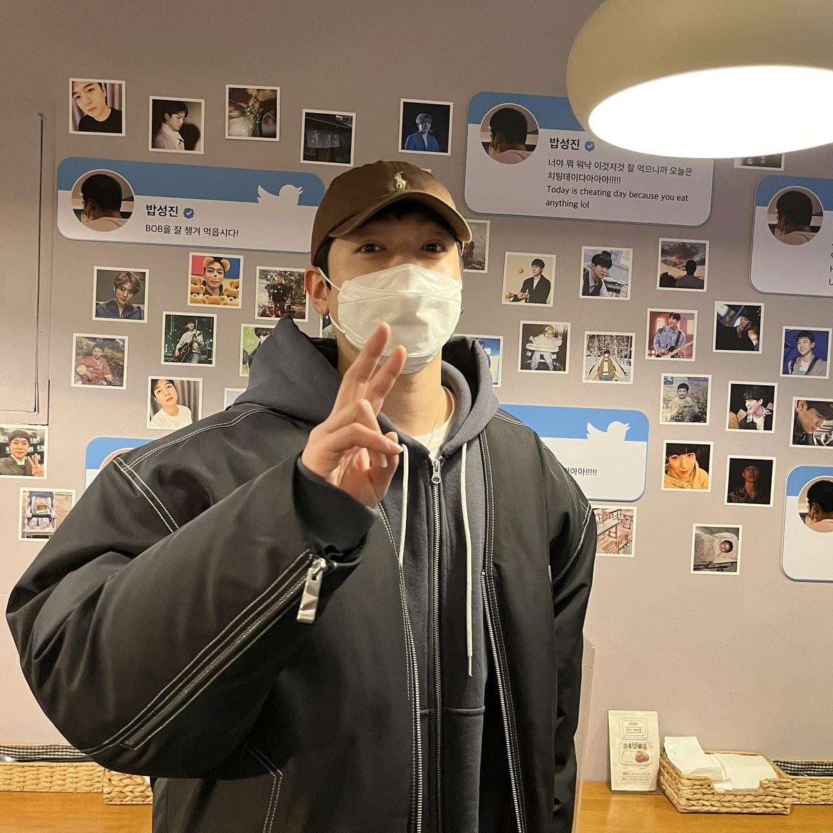 #밥성찐이야 
🐻🍚🤎🤍
밥성진 본체 등장
찐이야............
주최자 혼절......