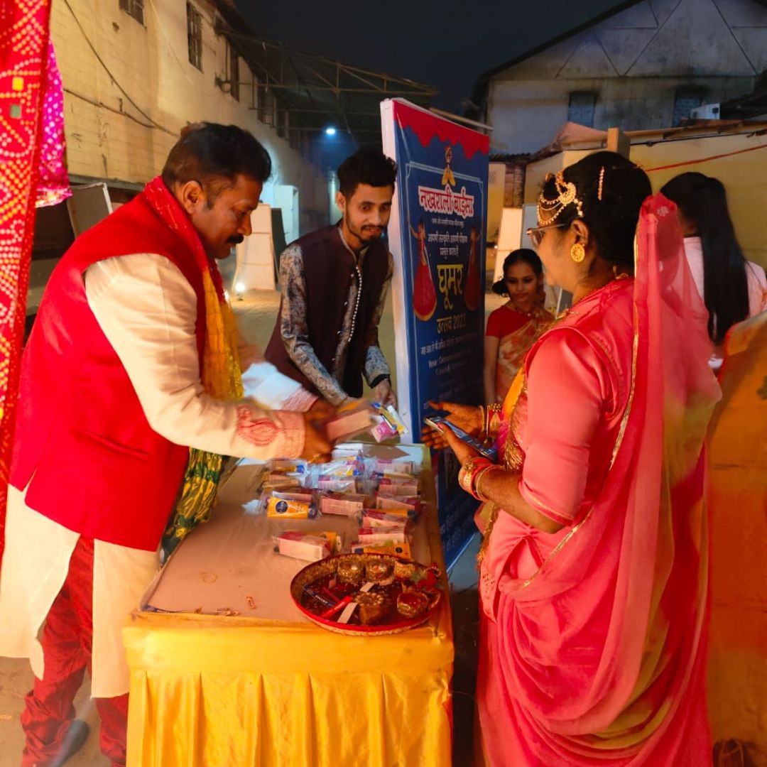 PushpHenna's tweet photo. Sharing few more magical moments from नखराली बाईसा घूमर उत्सव २०२३..
#NakhraliBaisaGhumarUtsav2023 #GhumarUtsav #RajasthaniCulture #PushpHenna #BeautyProducts https://t.co/OdrMTIUf8L