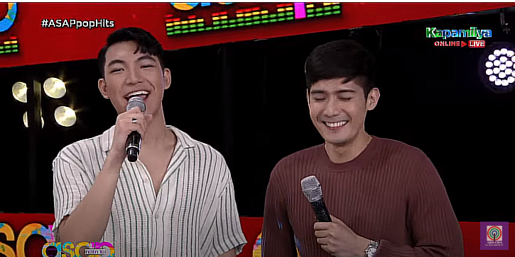 iLoveDarren_24's tweet photo. Hello #DarBi ang cute cute nyo!!
POPsabogSunday WithDARREN
#DARREN @Espanto2001 @robertmarion https://t.co/EcUDzgNiCF