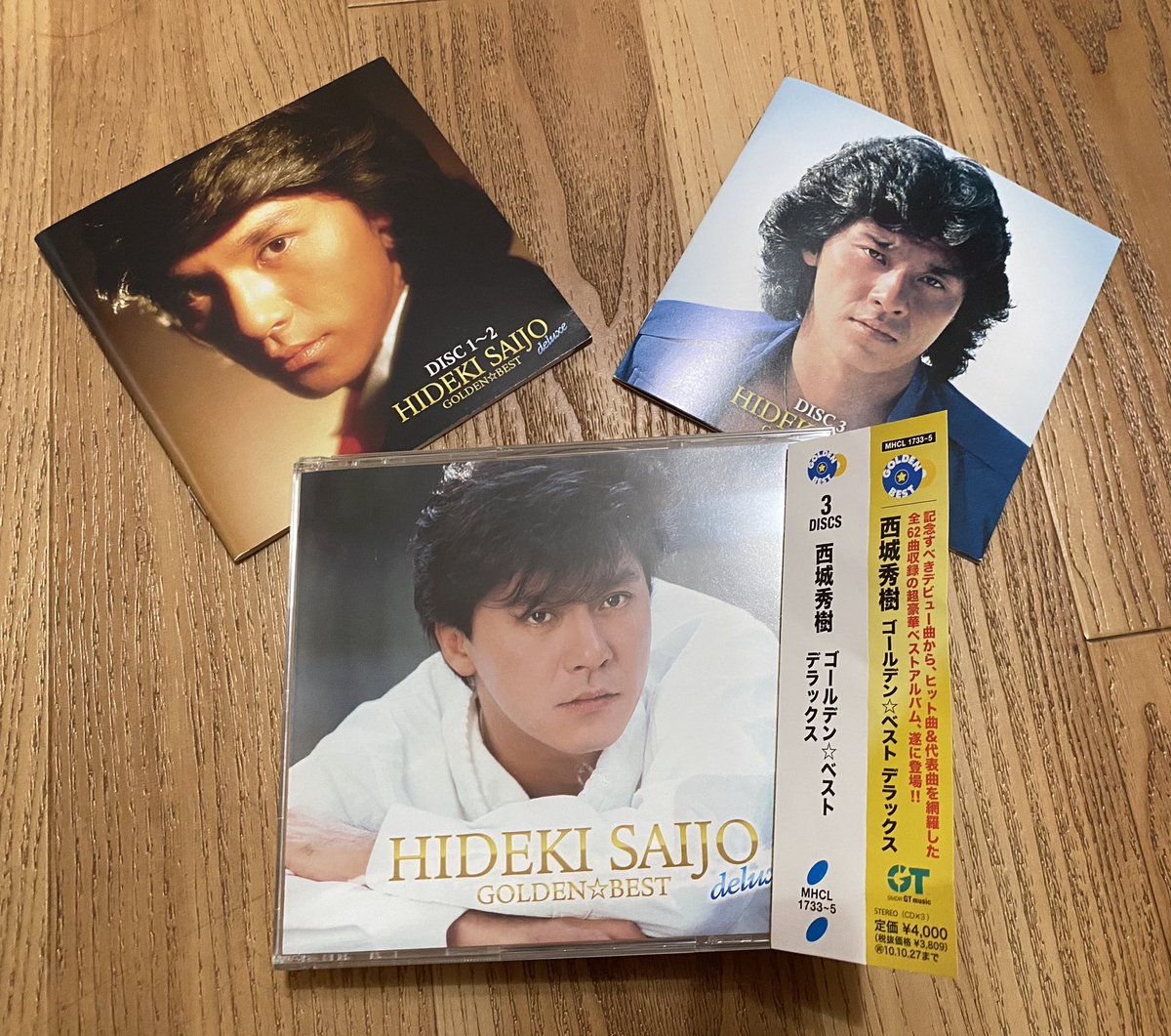Kaukahiyutaka's tweet photo. ずーっとこのベストCDが欲しかったのですが、アメリカのアマゾンで日本語検索したたらセカンドハンドの店が$19で出してたので 速攻で購入しました。超ラッキー‼️ #ハワイ #ホノルル #西城秀樹 #ベストCD #ヤングマン #Hawaii #honolulu #HidekiSaijo #bestcd #HandsomeGuy #かっこいい https://t.co/bpH949VVvt