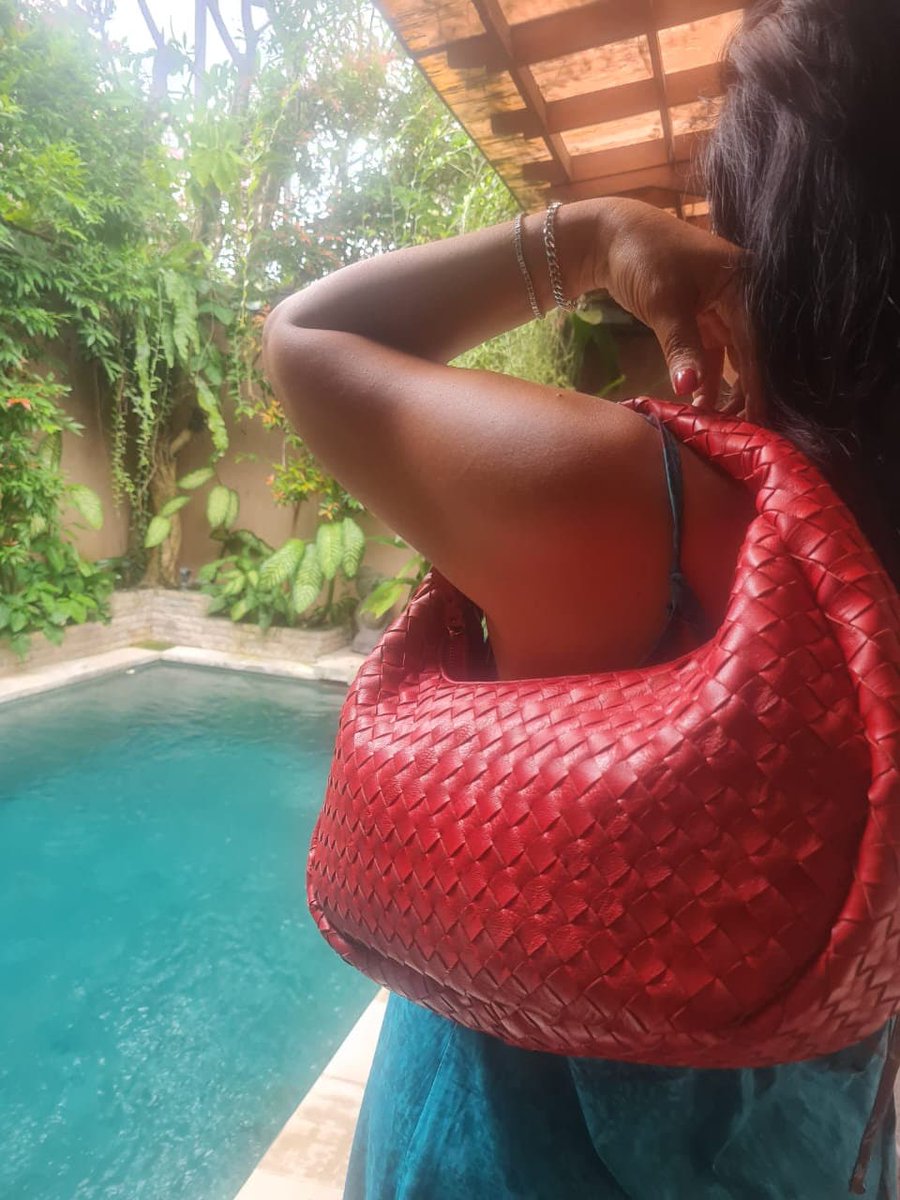 YwsLifestyle's tweet photo. Excited to share the latest addition to my #etsy shop: Leather Plaited braided Bags, casual bags, gift for her, holiday bags, wholesale retail shop, bali indonesia https://t.co/KaCH79PxMa #red #tophandle #bohohippie #anniversary #christmas #ywslifestyle https://t.co/r8tCa37yk4
