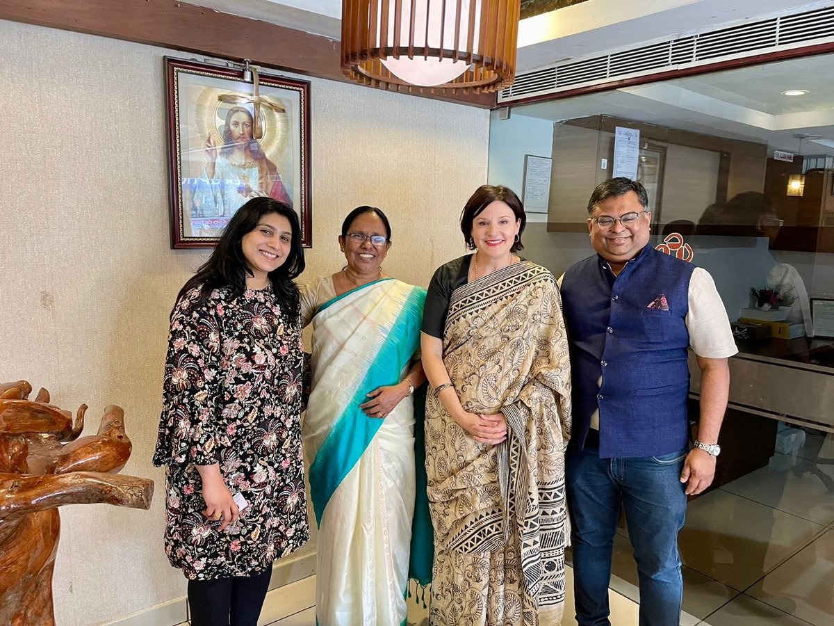 We met with the award-winning Minister for Health KK Shailaja to discuss Kerala's successful Covid response & her work in health service. She's an inspiration for her dedication to improving lives of women & children in poor areas.