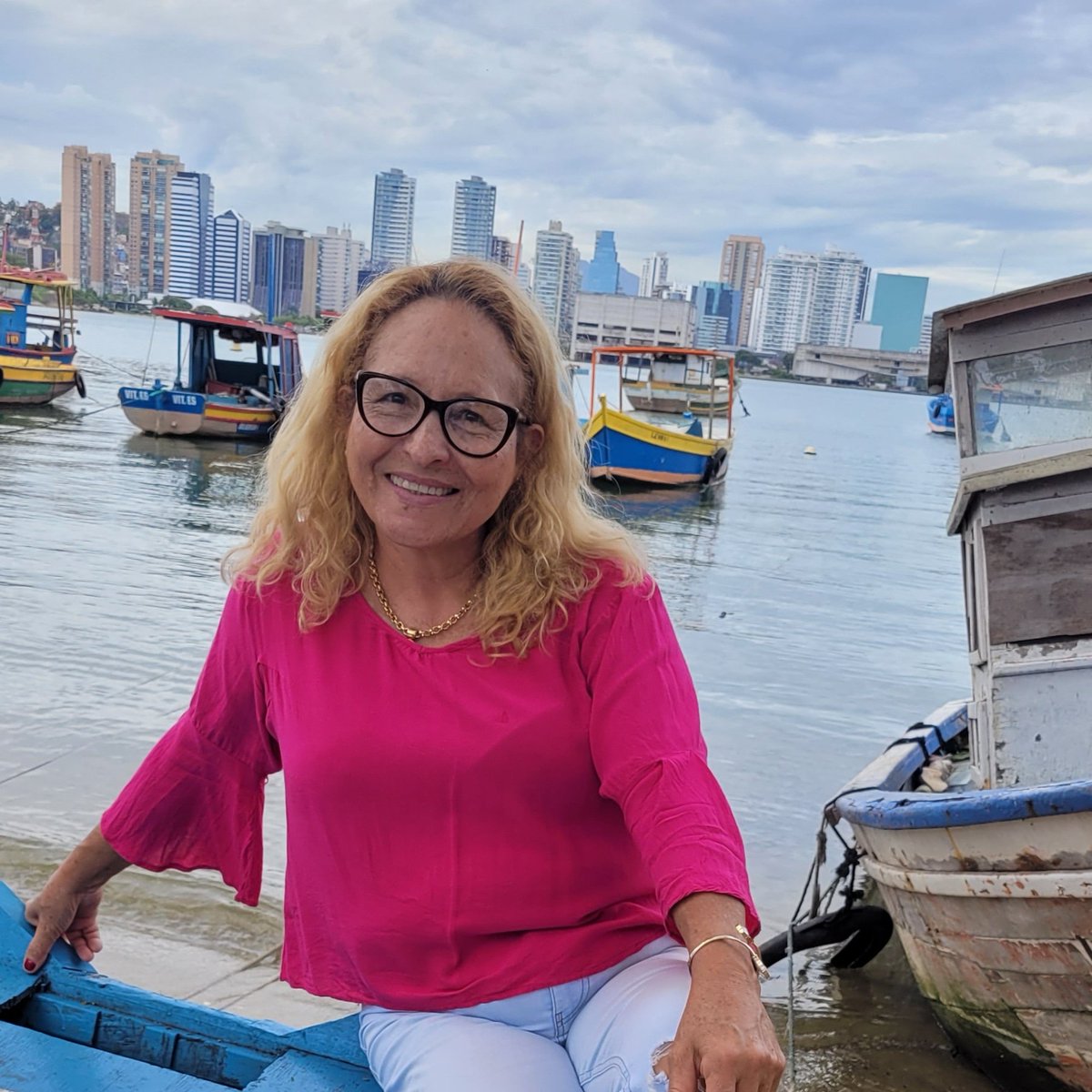 HelenaContarato's tweet photo. #NewProfilePic https://t.co/LR28uvNb4K