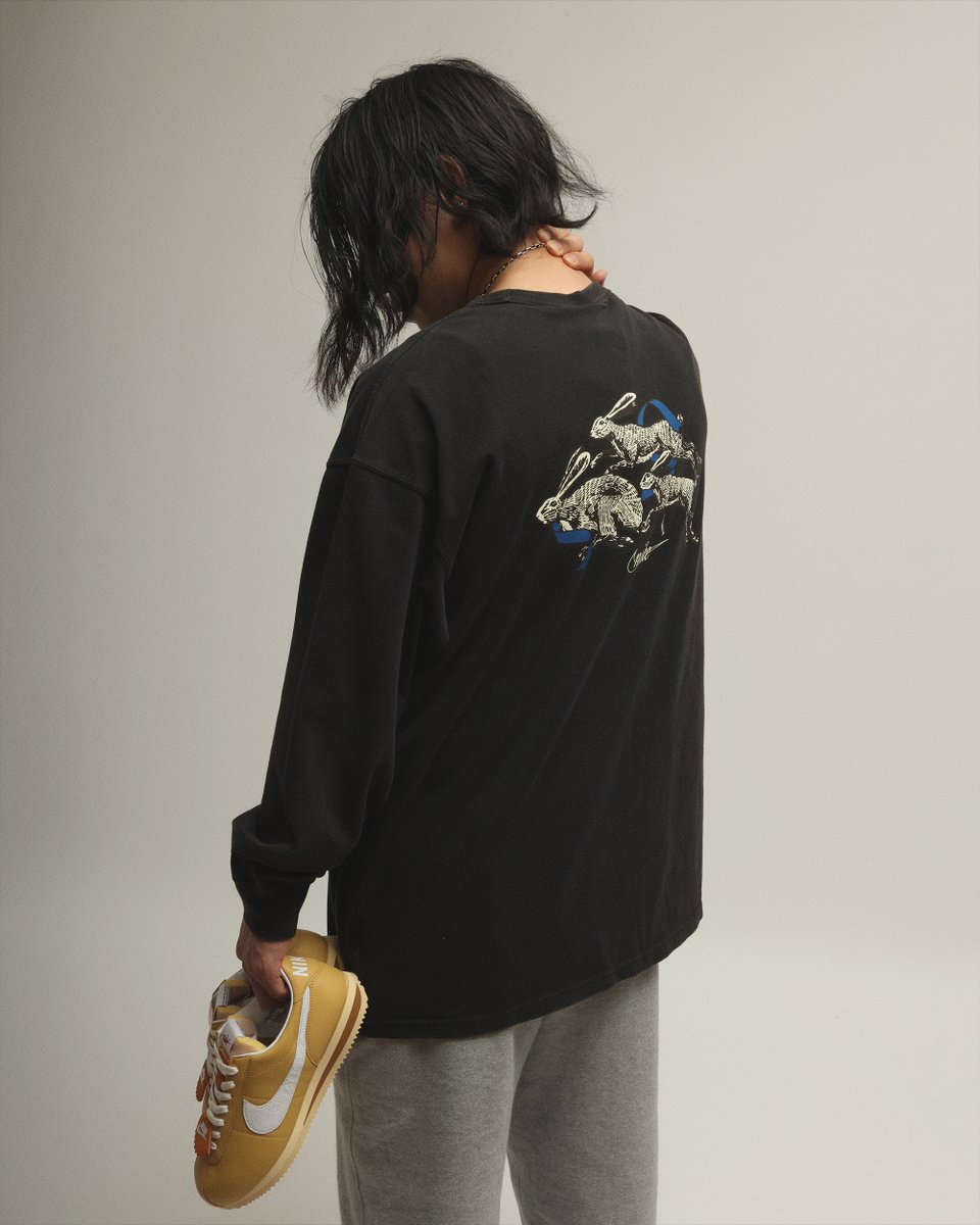 AandS_official's tweet photo. 1. 17 (tue) Release.
■NIKE CORTEZ 23 SE
■NIKE WMNS VOMERO 5 PRM
■NIKE NSW M90 BRG L/S TEE
https://t.co/TzSw1lPe6e
#a_and_s
#NIKE
#CORTEZ
#ZOOMVOMERO5
#RUNNINGRABBIT https://t.co/qYLruEpYMX