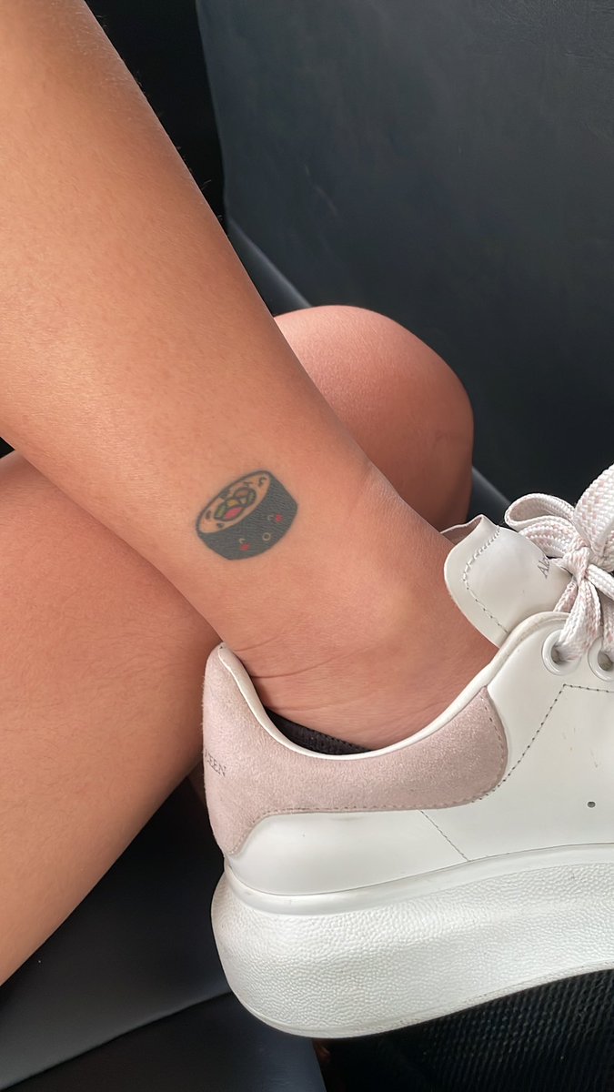 agnesreoma's tweet photo. Matchy matchy https://t.co/92ySSumM0i