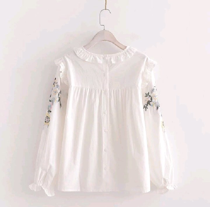 threadshopee's tweet photo. Blouse motif bunga bordir🌺

85.000
https://t.co/dnxgdtZJlS https://t.co/nPHTRrUZKt
