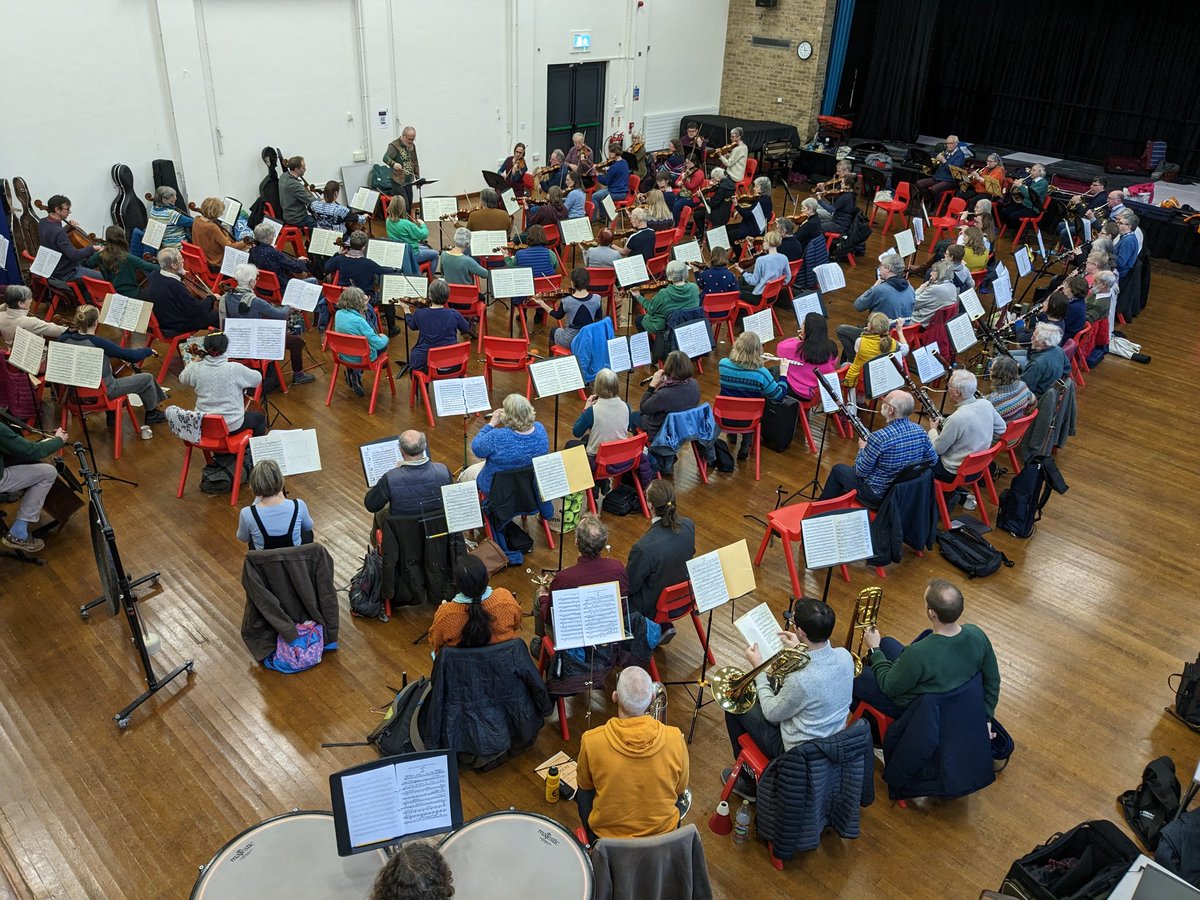 91 people (plus conductor) people playing Tchaikovsky's Pathétique (6th) symphony from scratch at Ely Sinfonia's Anne al all-comers workshop on Sunday 8th January.  An epic day and a great warm-up for 2023.  Now to play it for real in Ely Cathedral on 29th April.