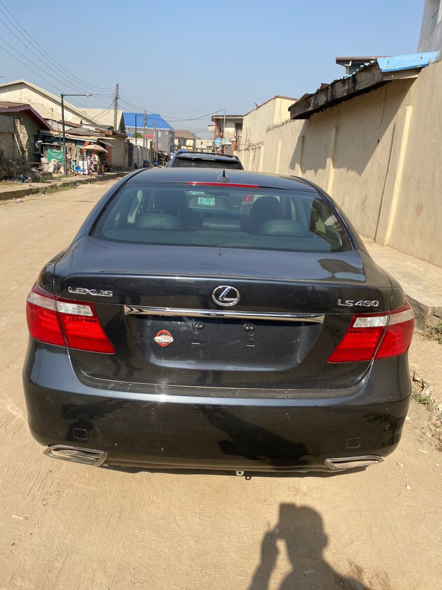 twitVickyHills's tweet photo. Make: Lexus
Model: LS460
Year of manufacture: 2007
Condition: Foreign Used
Transmission: Automatic
Price:₦7,200,000
Location: Lagos
For more inquiries Dm
#Echidiime https://t.co/JdN1t5jbPQ