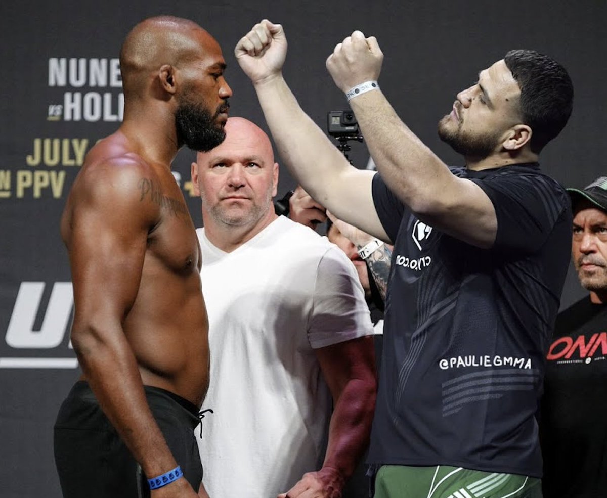 MMABabes's tweet photo. .@JonnyBones 🐐 🆚 @bambamtuivasa "MEGA-War" 🩸video: https://t.co/Vbqym1LNpp 8,281 view 🔥 https://t.co/mkDi48OqUl