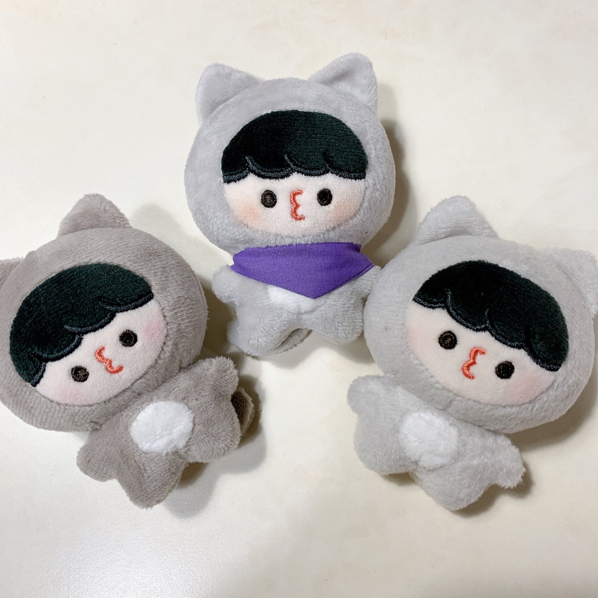 193park177's tweet photo. 모아두니 와글와글 다 귀엽네용 
스카프 쓴 인형이 최종샘플입니다🫶 https://t.co/p0lUG7P9q3