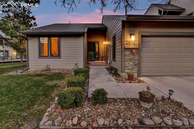 TheClementTeam's tweet photo. Just Reduced!  $575,000.00, 4BR, 3BA, 29 Woodbridge Drive, COLORADO SPRINGS, CO 80906, Full Details https://t.co/9YDFU8BTNU https://t.co/KiJaiNTwvU