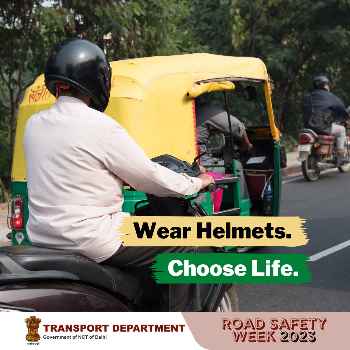 delhiroadsafety's tweet photo. 43% of the road crash victims in Delhi were motorcyclists and pillion riders in 2021. Wear a securely strapped helmet to reduce the chances of fatal head injuries.
#RoadSafetyWeek2023 #SadakSurakshitDilliSurakshit #ClickForSafety
@kgahlot @ashishkundra @TransportDelhi https://t.co/nUJcqTzNEh