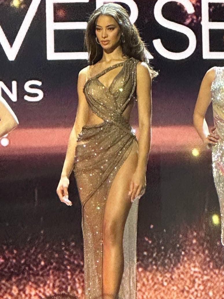 g_yndeli's tweet photo. @_andreinamart La verdadera ganadora ante los ojos del mundo, eso no se discute. Su participación fue impecable hasta el final, nos dimos el lujo de tener una candidata perfecta en todo el sentido de la palabra, la amé. 🇩🇴🙏 #MissDominicanRepublic #MissUniverse #MissUniverse2023 https://t.co/Kfr3BZtRTL
