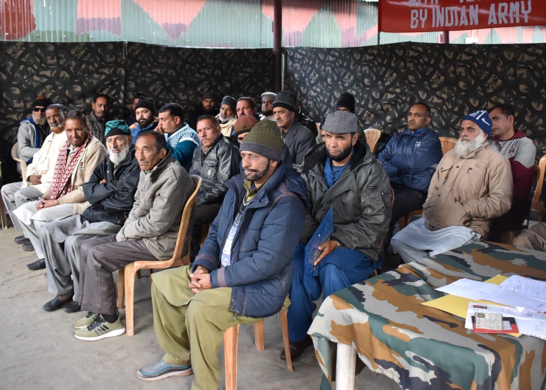 VETERANS GRIEVANCE REDRESSAL MEET AT RAJOURI AND REASI
#OurVeteransOurPride #IndianArmy Ameen #planecrash #MSDhoni