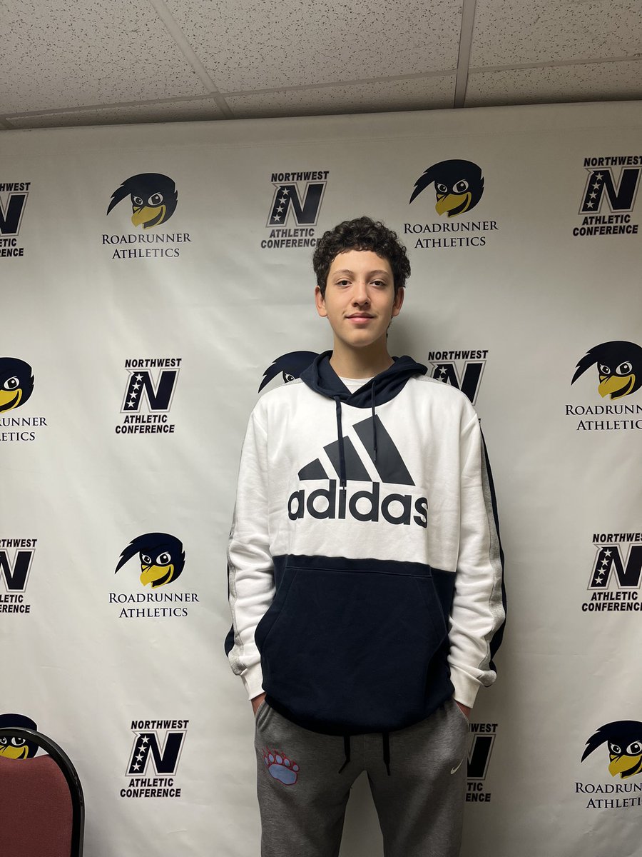 Silas Wright (@wrightsi22) on Twitter photo Had a great visit with <a href="/RoadrunnersMBX/">Linn-Benton Mens Basketball</a> Thank you coaches, players & staff for the invite & for hosting me. #GOBEAKS Had a great visit with <a href="/RoadrunnersMBX/">Linn-Benton Mens Basketball</a> Thank you coaches, players & staff for the invite & for hosting me. #GOBEAKS