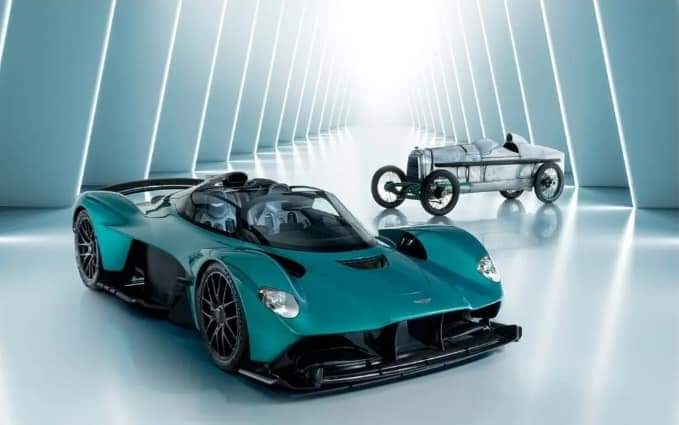 RobertCWebster's tweet photo. Good morning everyone happy #Astunday on this very special day 110 years ago this very day Robert Bamford and Lionel Martin formed Bamford and Martin. Later taking the name from Aston Hill, creating #AstonMartin a fitting tribute #RazorBlade and #Valkyrie #Historyiseverything https://t.co/4vjhXmmB7T