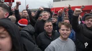 ManUtdTheRelig's tweet photo. “The city is yours, the city is yours. Twenty thousand empty seats, are you f****** sure!”

VIDEO: https://t.co/h9J8psIlEt

How United fans taunted City’s glory hunters ✊🏼
#ManchesterDerby #MancesterIsRed
#MUNMCI #GlazersOut https://t.co/2PjYGpnBYL