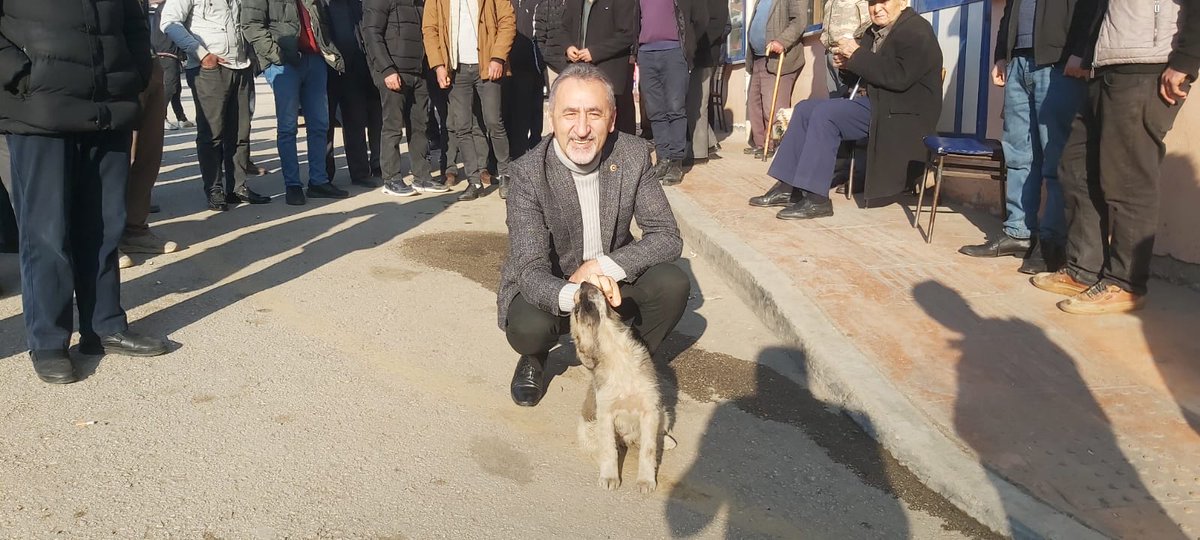 drmadiguzel's tweet photo. Sabah güneşini #Kabataş #Alankent'te hemşehrilerinizle karşıladık.
#Ordu https://t.co/EjVFwBAWZY