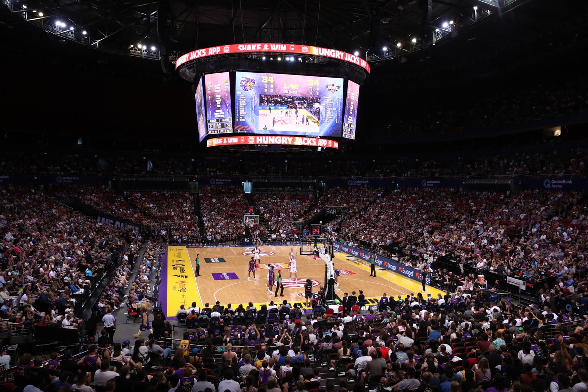 Shout out to the <a href="/SydneyKings/">Sydney Kings</a> fans! 12,986 in attendance today!🙌

For the first time in franchise history, they’ve had four straight home crowds of more than 11,000
